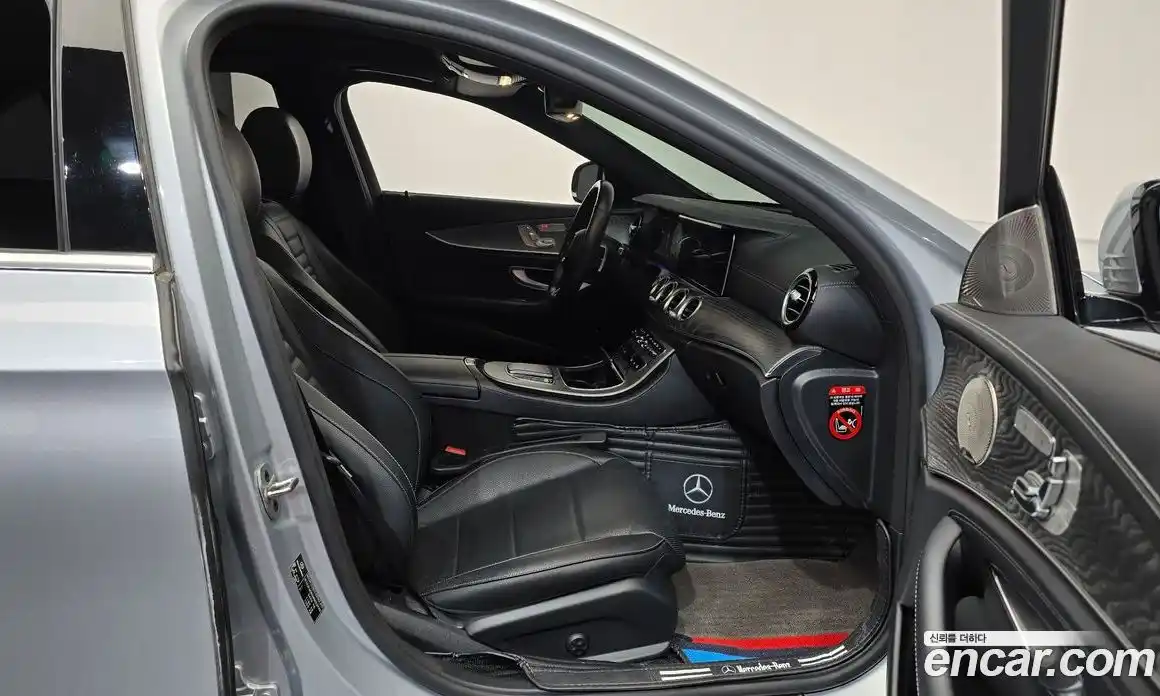 Mercedes-Benz E-Class 2022 2.0 Автомат в Москве № 194483, фото 20