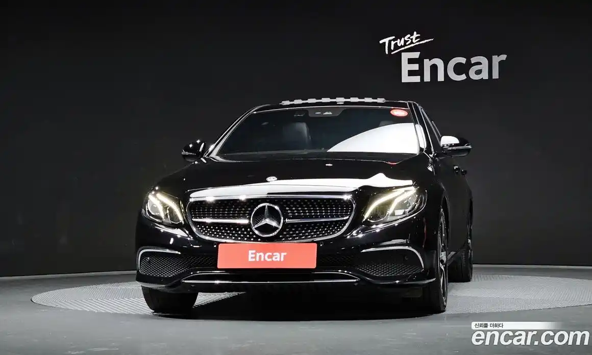 Mercedes-Benz E-Class 2020 2.0 Автомат в Москве № 194706, фото 13