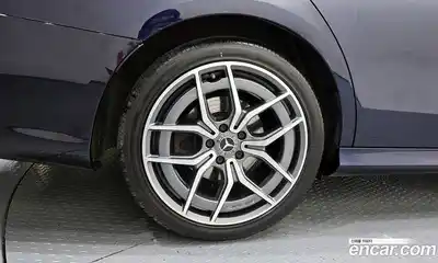 Mercedes-Benz E-Class, 2021