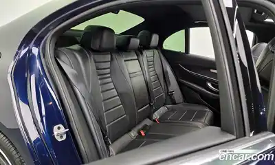 Mercedes-Benz E-Class 2021 1.9 Автомат в Москве № 195487, миниатюра 7