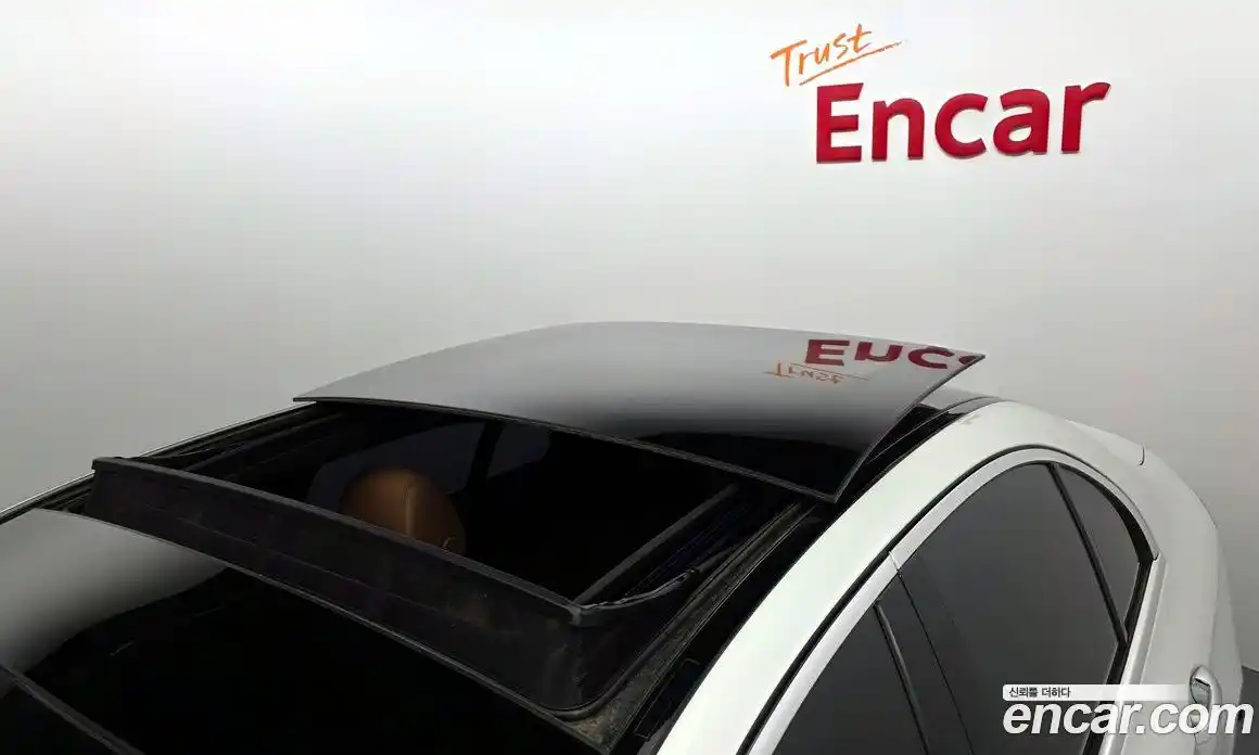 Mercedes-Benz E-Class 2021 2.0 Автомат в Москве № 195609, фото 11