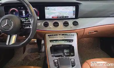 Mercedes-Benz E-Class 2021 2.0 Автомат в Москве № 195609, миниатюра 2