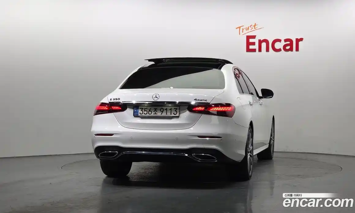 Mercedes-Benz E-Class 2021 2.0 Автомат в Москве № 195609, фото 10