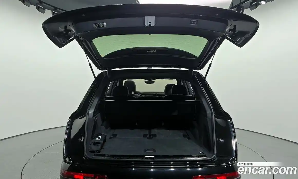 Audi Q7 2025 3.0 Автомат в Москве № 195956, фото 12