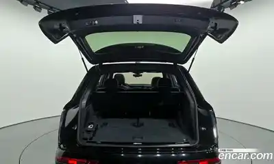 Audi Q7 2025 3.0 Автомат в Москве № 195956, миниатюра 12