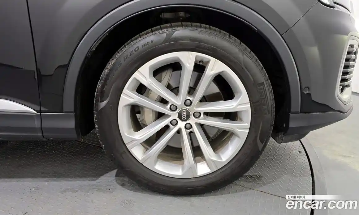 Audi Q7 2025 3.0 Автомат в Москве № 195956, фото 18