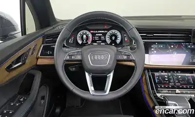 Audi Q7 2025 3.0 Автомат в Москве № 195956, миниатюра 5