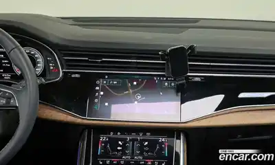 Audi Q7 2025 3.0 Автомат в Москве № 195956, миниатюра 6