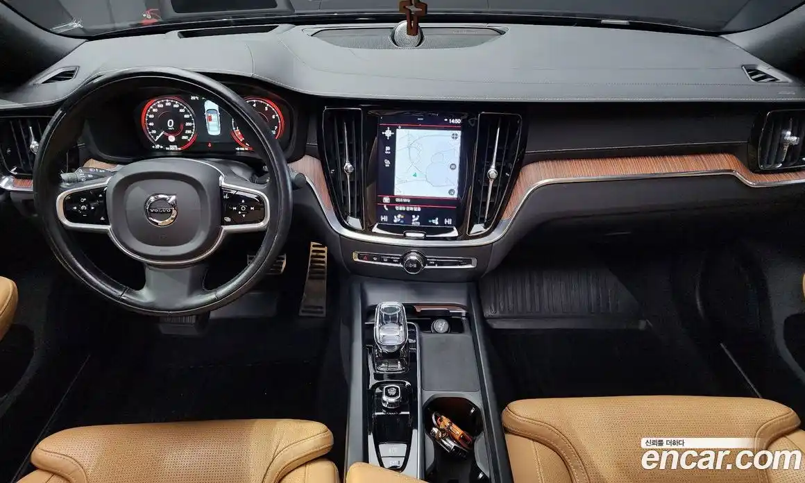 Volvo S60 2022 2.0 Автомат в Москве № 197032, фото 15