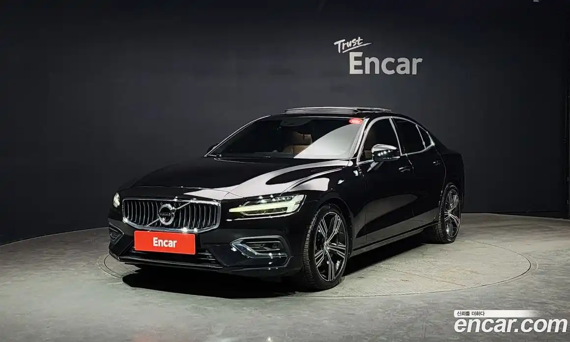 Volvo S60 2022 2.0 Автомат в Москве № 197032, фото 18