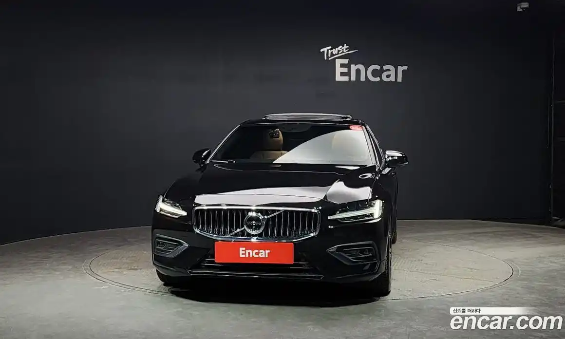 Volvo S60 2022 2.0 Автомат в Москве № 197032, фото 19