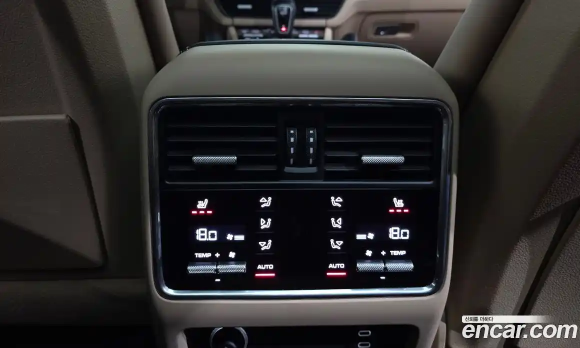 Porsche Cayenne 2020 4.0 Автомат в Москве № 197151, фото 3