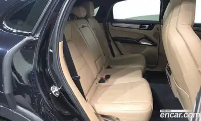 Porsche Cayenne 2020 4.0 Автомат в Москве № 197151, миниатюра 6