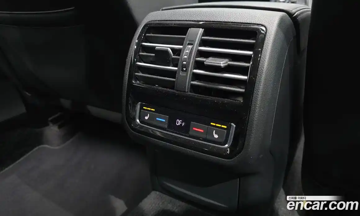 Volkswagen Passat 2018 2.0 Автомат в Москве № 199300, фото 15