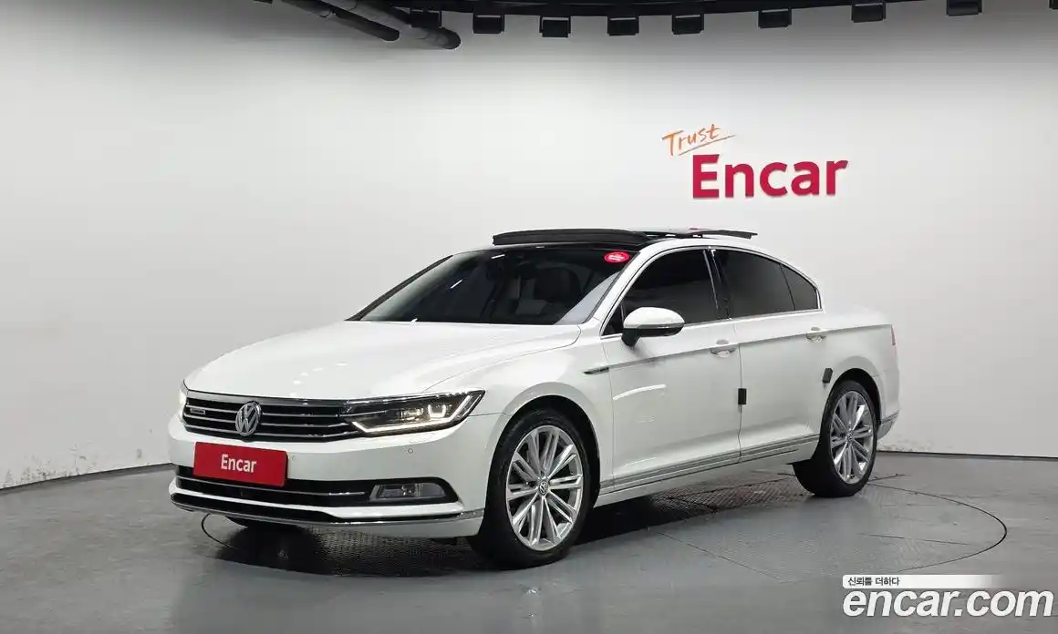 Volkswagen Passat 2018 2.0 Автомат в Москве № 199300, фото 3