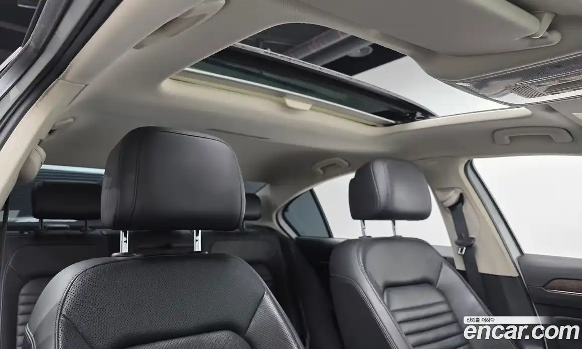 Volkswagen Passat 2018 2.0 Автомат в Москве № 199300, фото 10