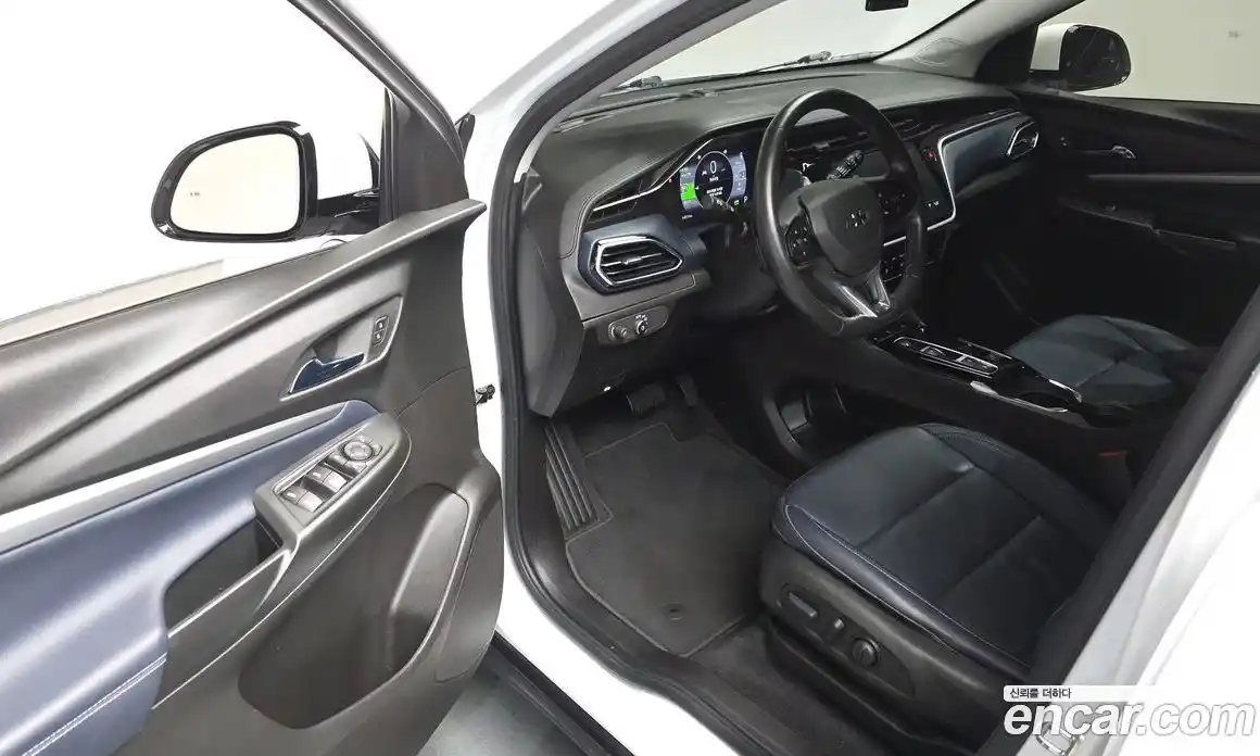 Chevrolet 볼트 EUV 2023 0.2 Автомат в Москве № 200982, фото 16