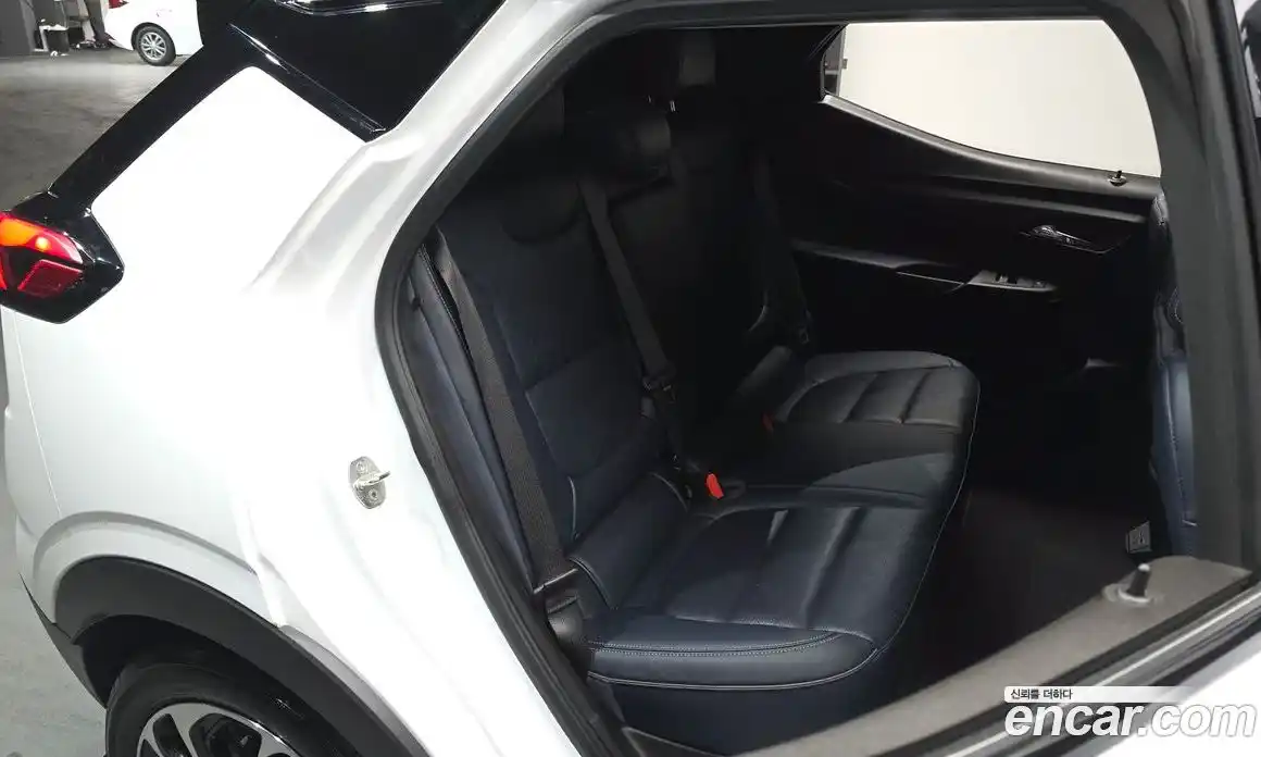 Chevrolet 볼트 EUV 2023 0.2 Автомат в Москве № 200982, фото 3