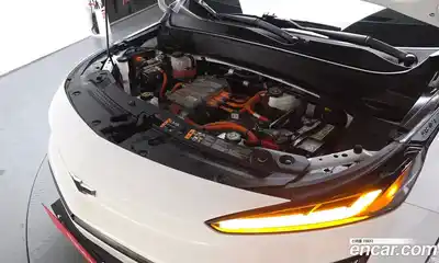 Chevrolet 볼트 EUV 2023 0.2 Автомат в Москве № 200982, миниатюра 9