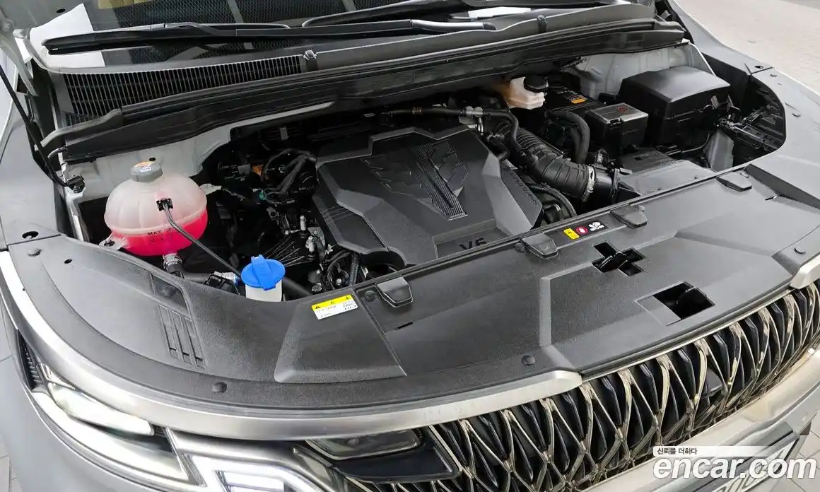 Kia Canival 2023 3.5 Автомат в Москве № 20273, фото 4