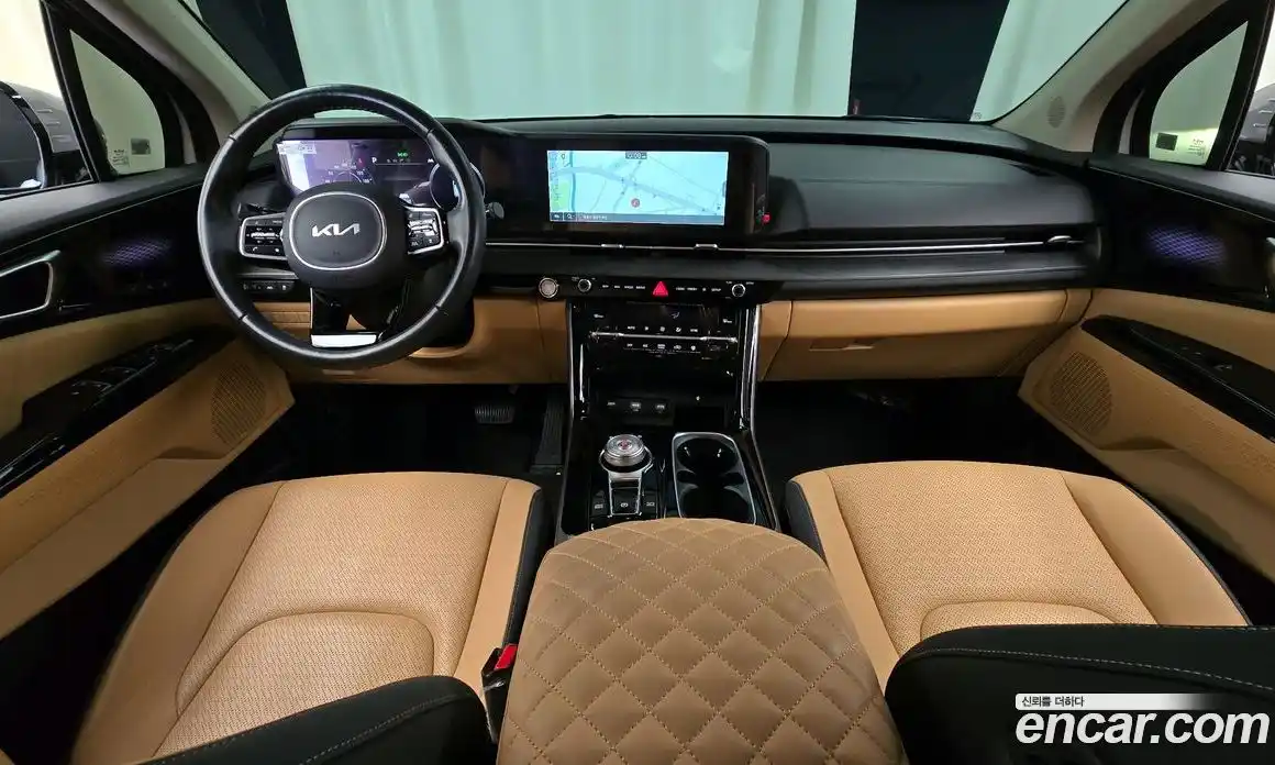 Kia Canival 2023 3.5 Автомат в Москве № 20273, фото 6