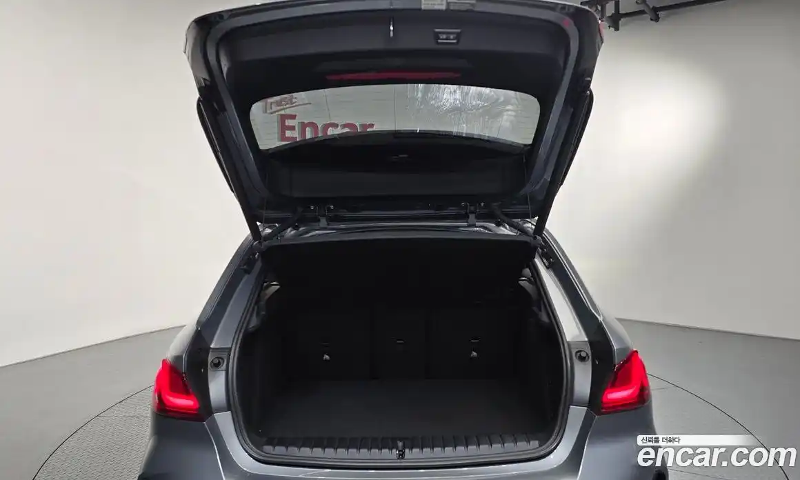 BMW 1-Series 2023 2.0 Автомат в Москве № 210174, фото 14