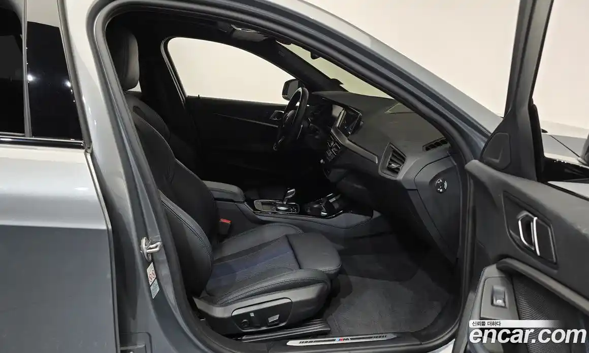 BMW 1-Series 2023 2.0 Автомат в Москве № 210174, фото 15