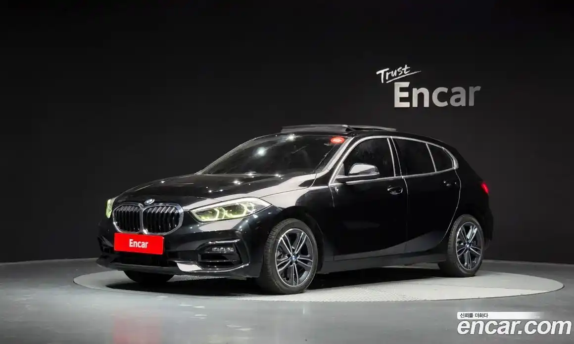 BMW 1-Series 2022 2.0 Автомат в Москве № 210837, фото 11