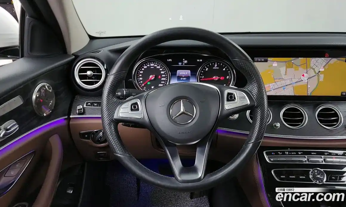 Mercedes-Benz E-Class 2018 1.9 Автомат в Москве № 212121, фото 14