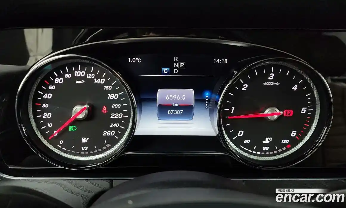 Mercedes-Benz E-Class 2018 1.9 Автомат в Москве № 212121, фото 10