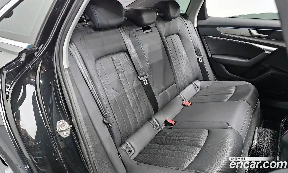 Audi A6 2020 2.0 Автомат в Москве № 212346, фото 18