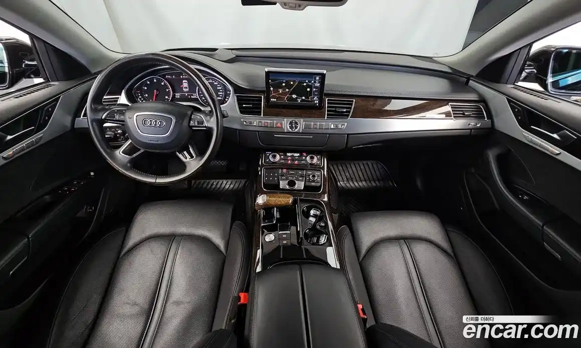 Audi A8 2015 4.0 Автомат в Москве № 212603, фото 12