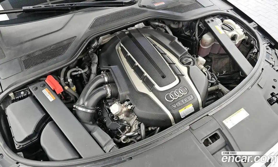 Audi A8 2015 4.0 Автомат в Москве № 212603, фото 10