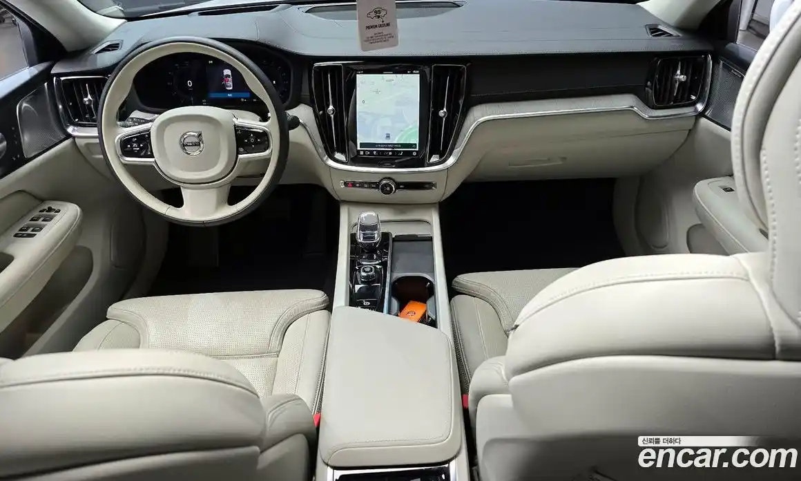 Volvo S60 2024 2.0 Автомат в Москве № 212795, фото 17