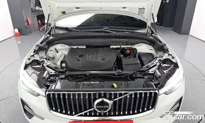 Volvo XC60 2024 2.0 Автомат в Москве № 212854, миниатюра 10