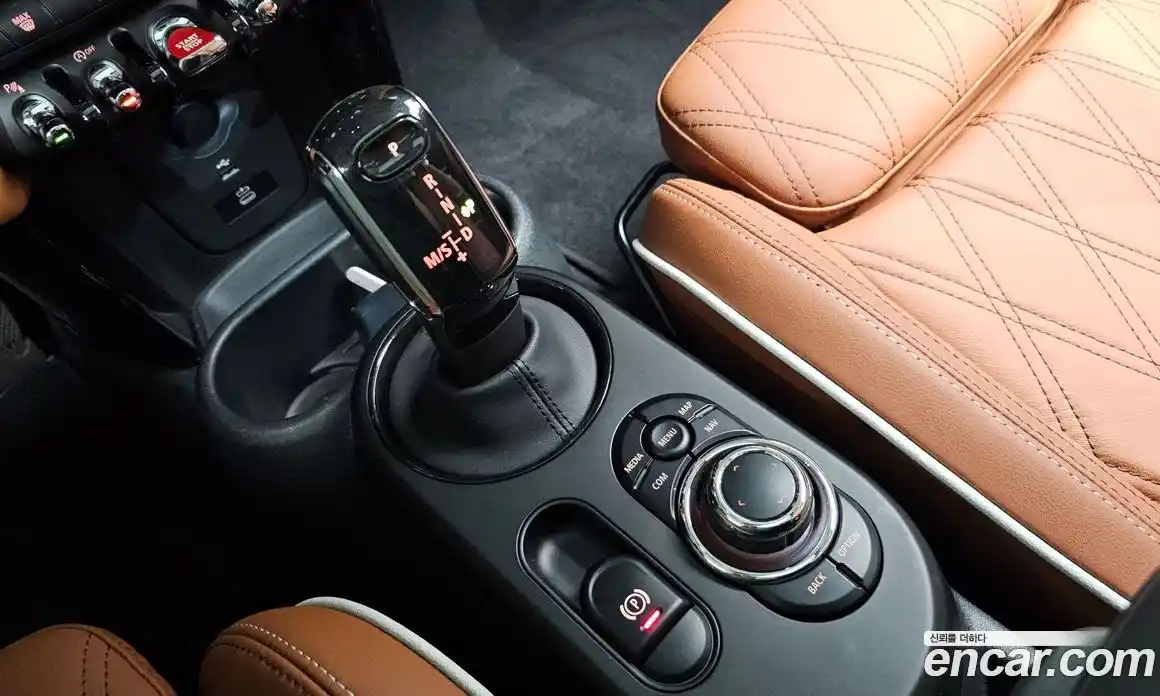 Mini Cooper 2024 2.0 Автомат в Москве № 214012, фото 20