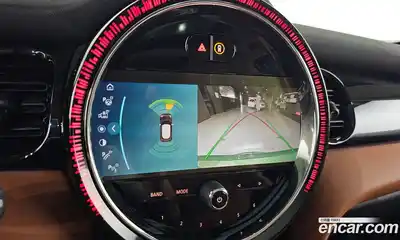 Mini Cooper 2024 2.0 Автомат в Москве № 214012, миниатюра 2