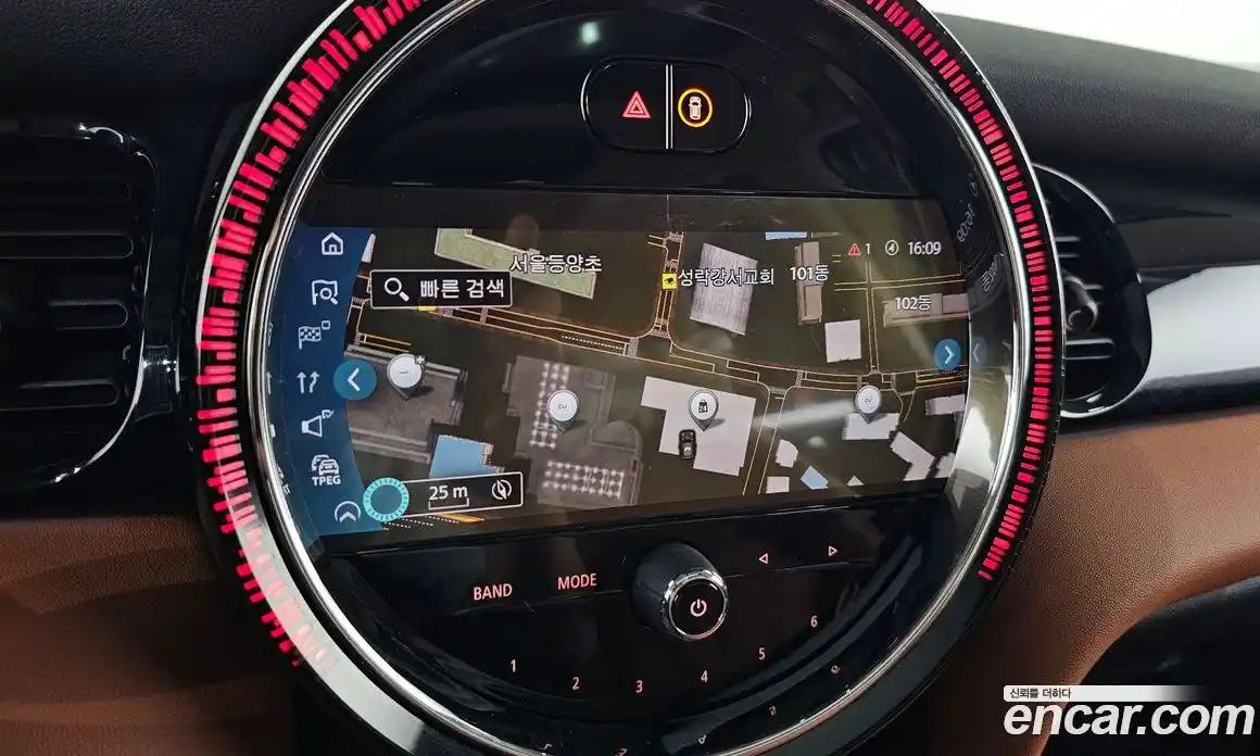 Mini Cooper 2024 2.0 Автомат в Москве № 214012, фото 9