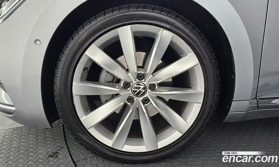 Volkswagen Arteon 2022 2.0 Автомат в Москве № 214941, фото 16