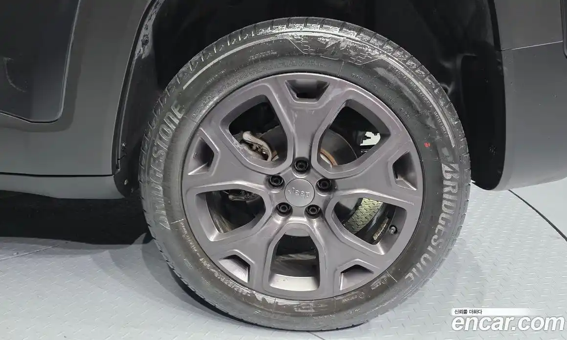 Jeep Renegade 2021 2.4 Автомат в Москве № 215435, фото 8