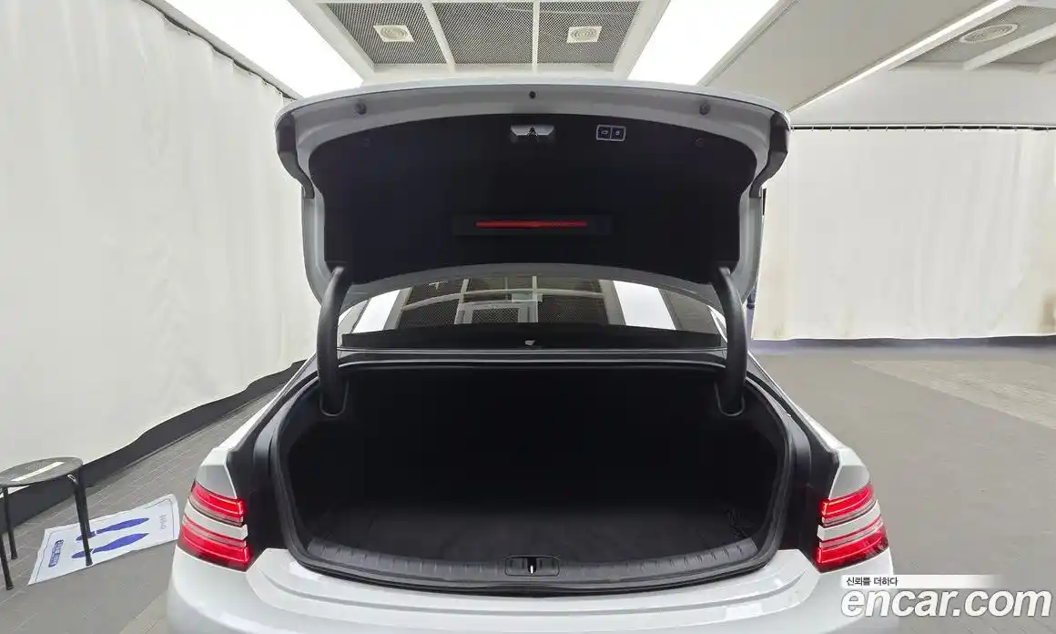 Genesis G80 2021 2.5 Автомат в Москве № 223214, фото 14