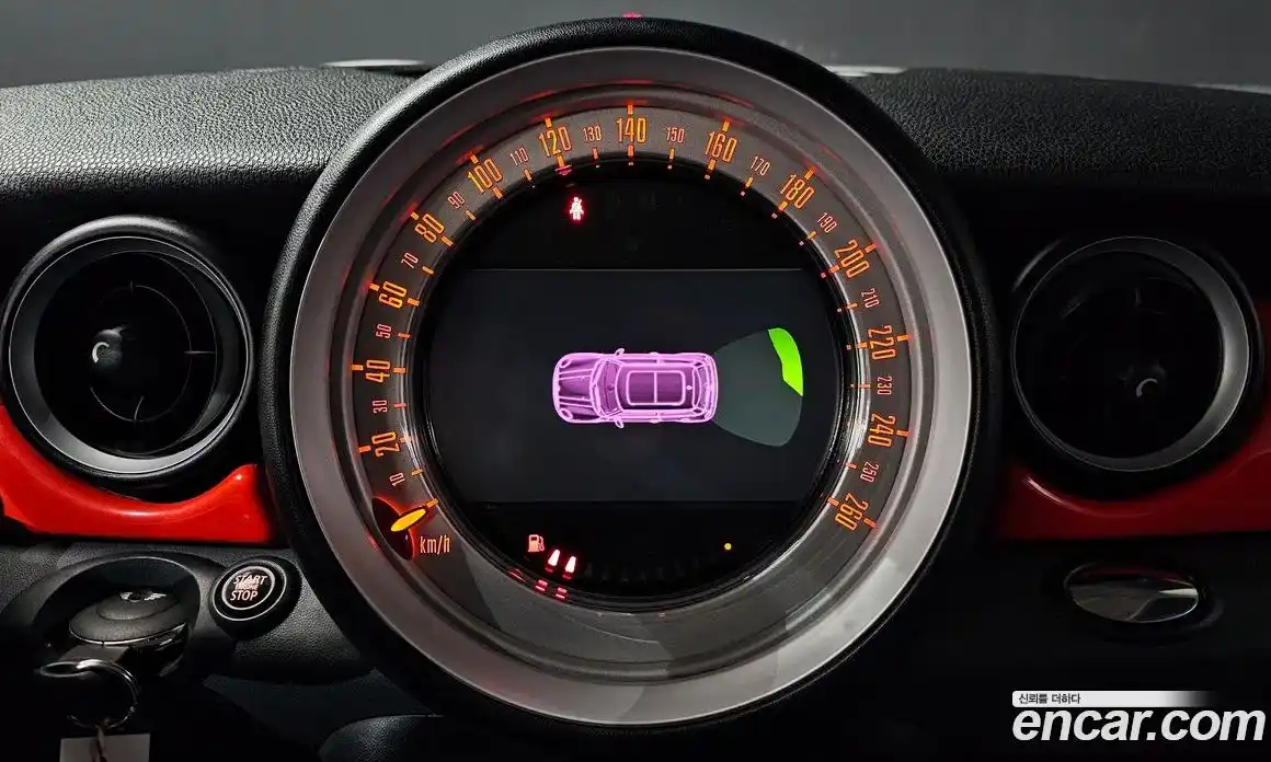 Mini Cooper 2012 1.6 Автомат в Москве № 224357, фото 11