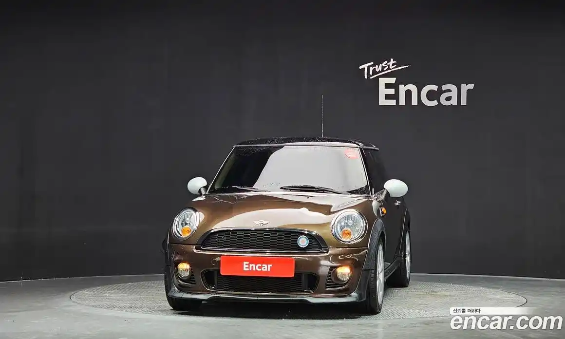 Mini Cooper 2012 1.6 Автомат в Москве № 224357, фото 13