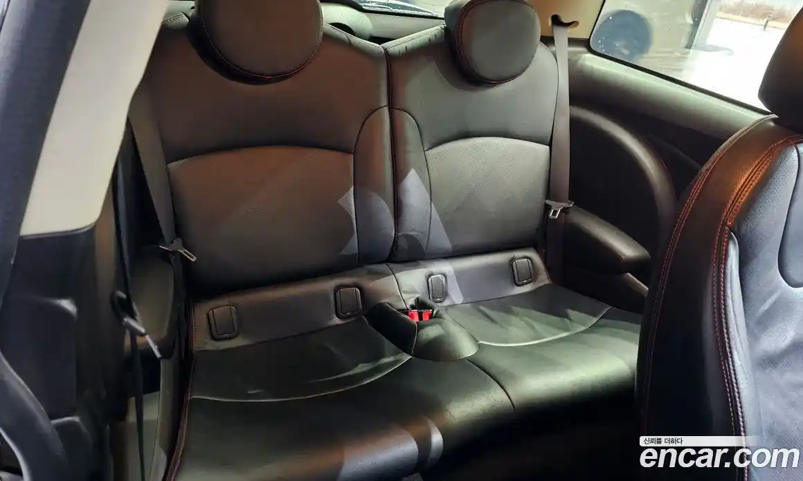 Mini Cooper 2012 1.6 Автомат в Москве № 224357, фото 17