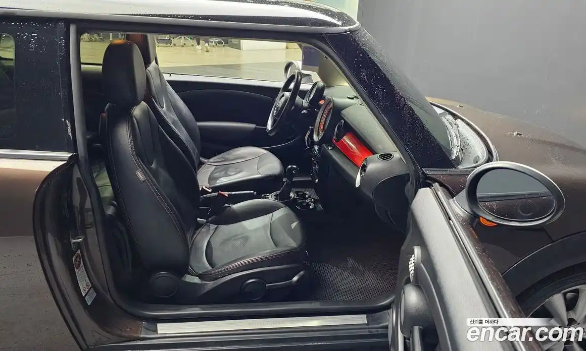 Mini Cooper 2012 1.6 Автомат в Москве № 224357, фото 18