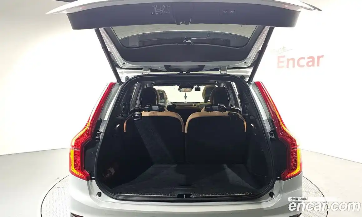 Volvo XC90 2021 2.0 Автомат в Москве № 230408, фото 12