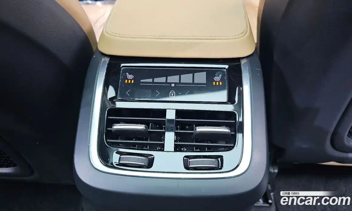 Volvo XC90 2021 2.0 Автомат в Москве № 230408, фото 3