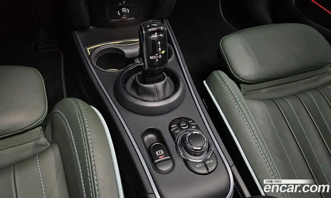 Mini Countryman 2023 2.0 Автомат в Москве № 231407, фото 16