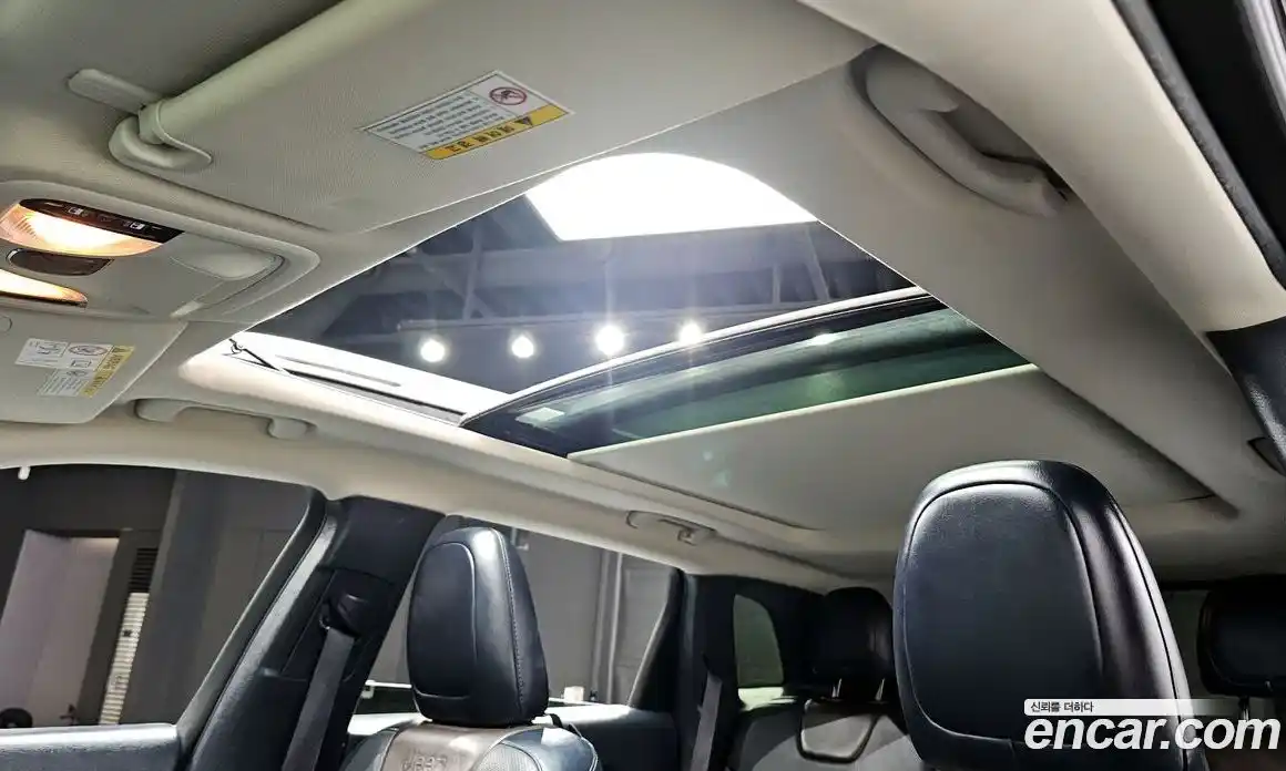 Jeep Cherokee 2015 2.0 Автомат в Москве № 232748, фото 20