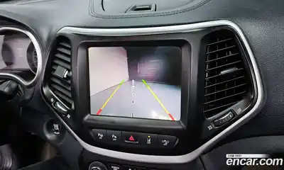 Jeep Cherokee 2015 2.0 Автомат в Москве № 232748, миниатюра 3